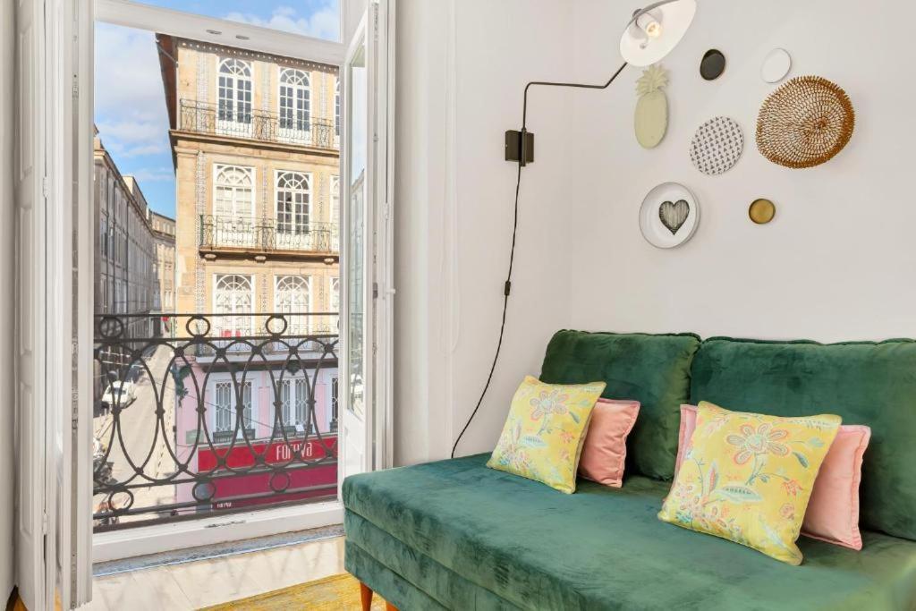 Host Wise - Lovely Shinny Flats With Balcony - Clerigos Porto Ngoại thất bức ảnh