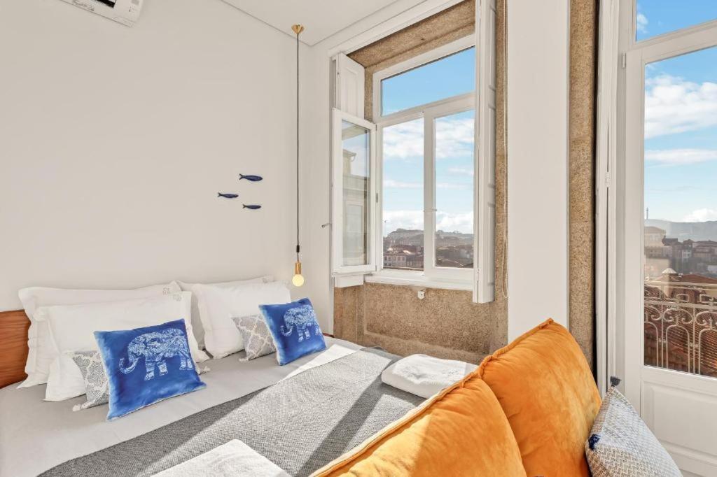 Host Wise - Lovely Shinny Flats With Balcony - Clerigos Porto Phòng bức ảnh